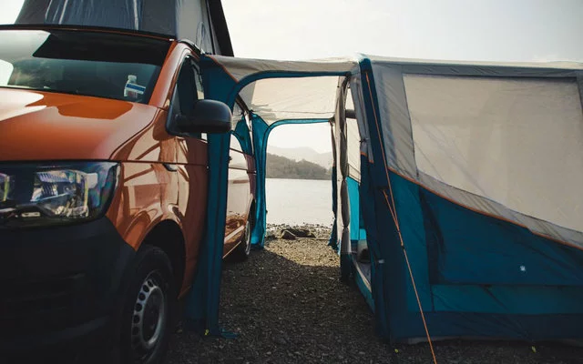Vango Tolga Aufblasbares Busvorzelt Blau 4 Vango Tolga Aufblasbares Busvorzelt Blau – Bild 2