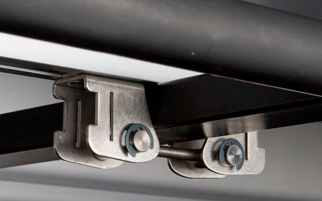 IKamper Skycamp Mini Rocky Black Dachzelt Inkl. Glasfaserhartschale Glänzend 7 IKamper Skycamp Mini Rocky Black Dachzelt Inkl. Glasfaserhartschale Glänzend – Bild 5