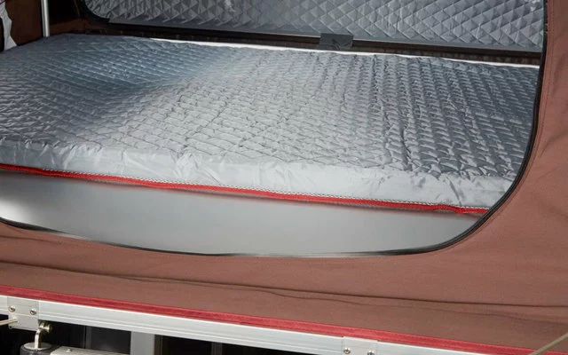 IKamper Skycamp Mini Rocky Black Dachzelt Inkl. Glasfaserhartschale Glänzend 8 IKamper Skycamp Mini Rocky Black Dachzelt Inkl. Glasfaserhartschale Glänzend – Bild 6